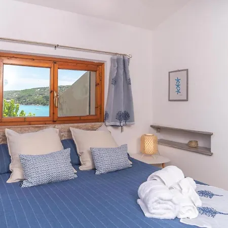 Tavolara Cala Girgolu