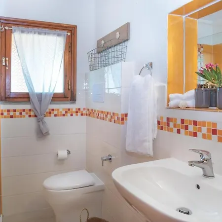 Villa Tavolara Cala Girgolu Porto Taverna